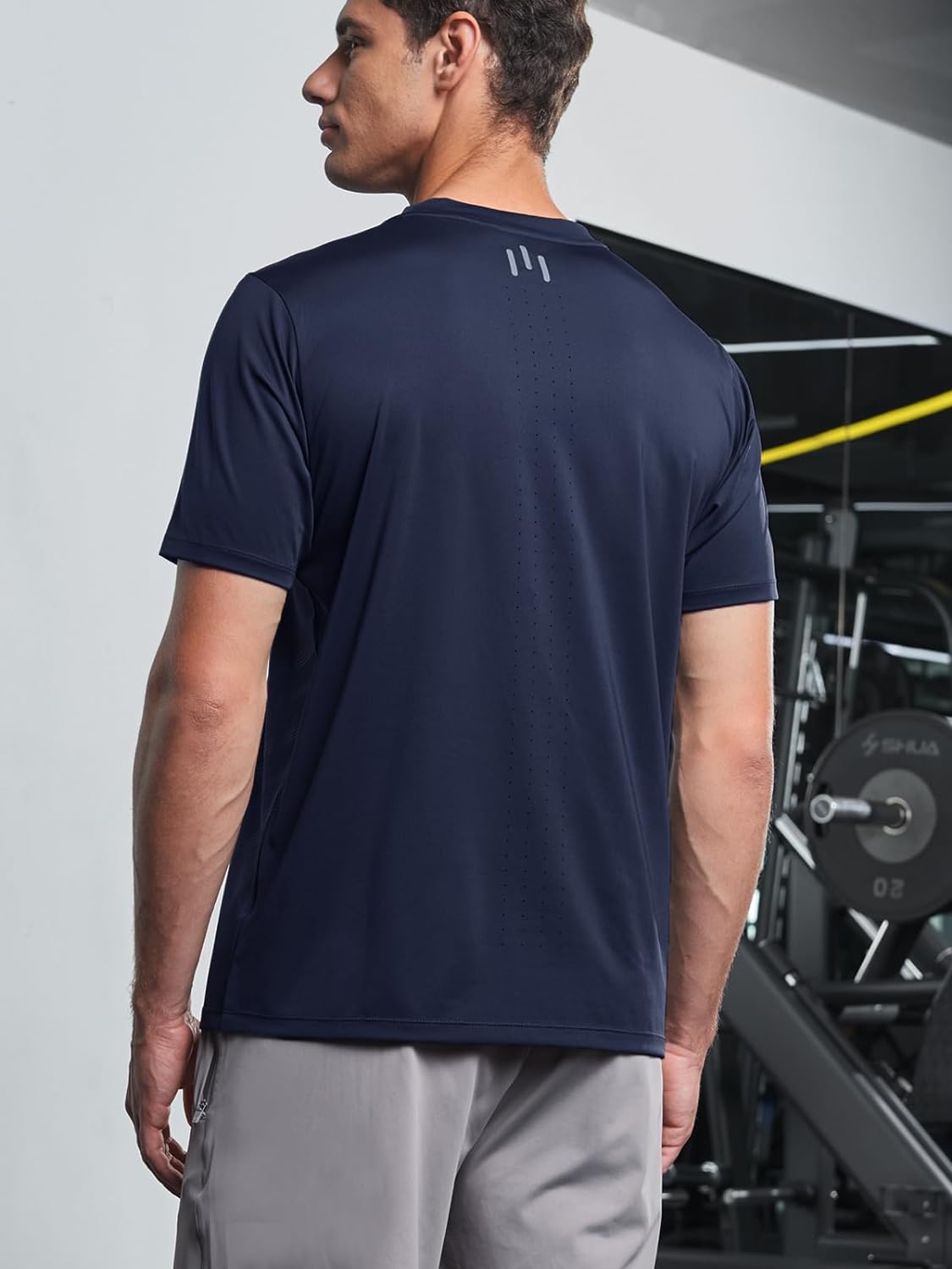 Men's Gym Performance Shirts with Vents on Side Breathable