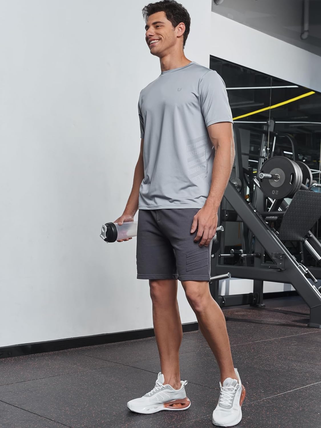 Men's Gym Performance Shirts with Vents on Side Breathable
